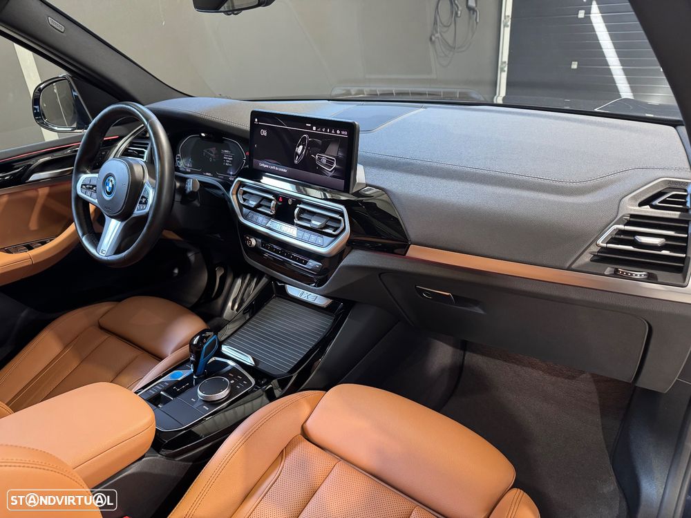 BMW iX3 M Sport Inspiring - 32