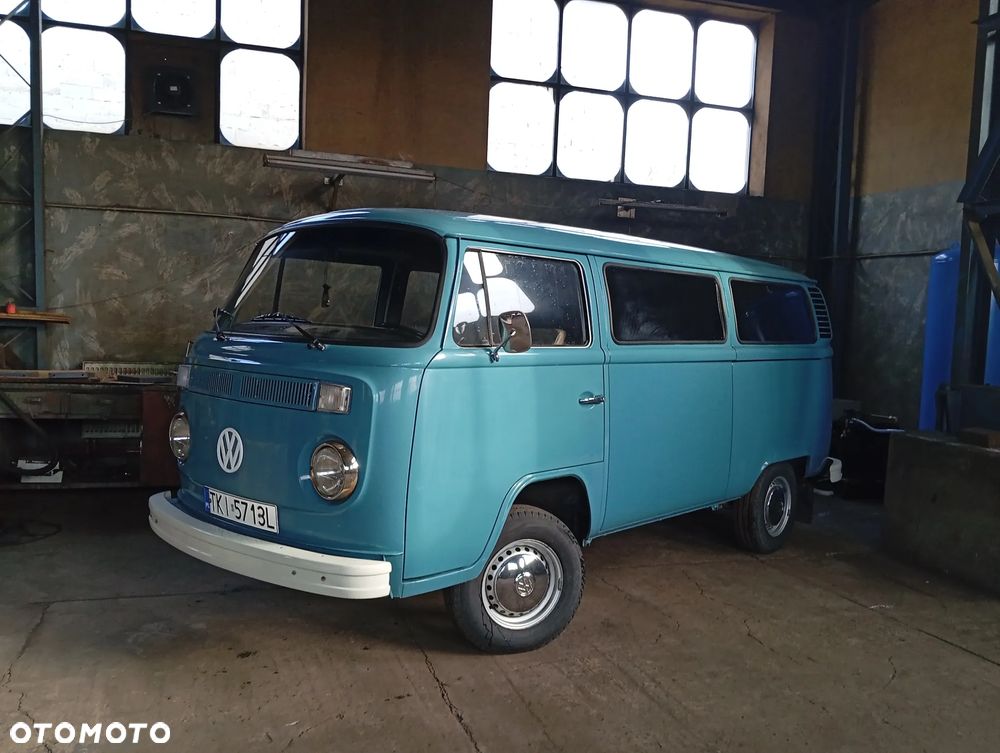 Volkswagen Transporter - 13