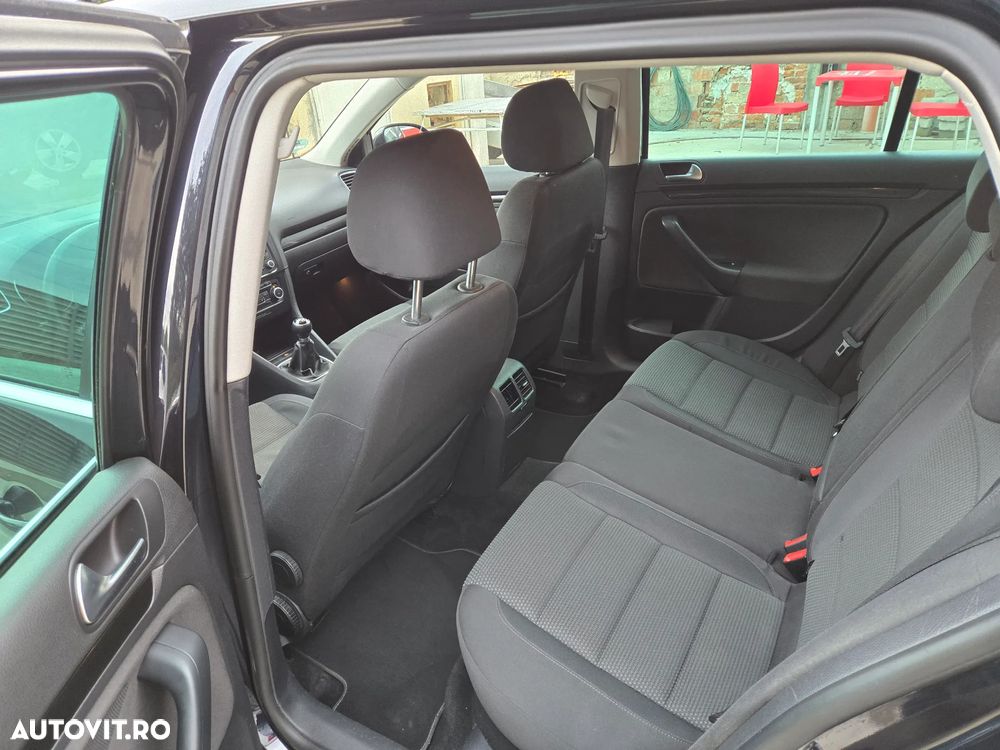 Volkswagen Golf 1.6 TDI DPF BlueMotion - 6