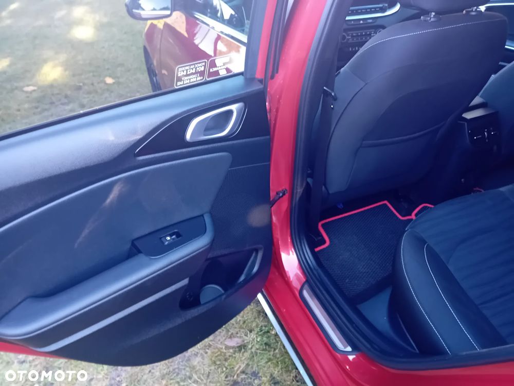 Kia Ceed 1.5 T-GDI GT-Line DCT - 10