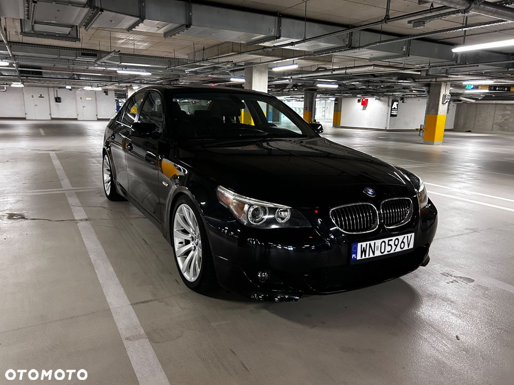 BMW Seria 5 550i Sport-Aut Edition Exclusive - 3