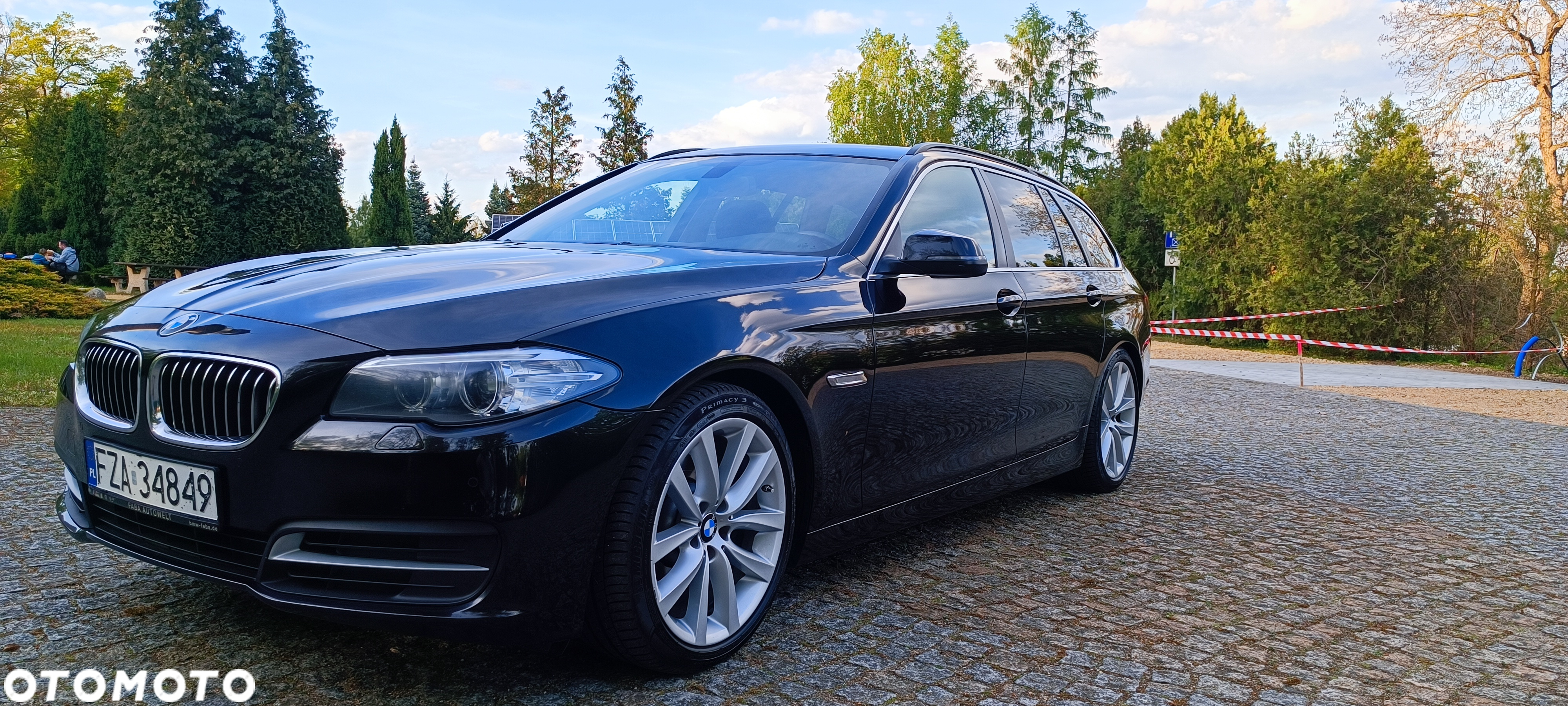 BMW Seria 5 520d Touring - 16