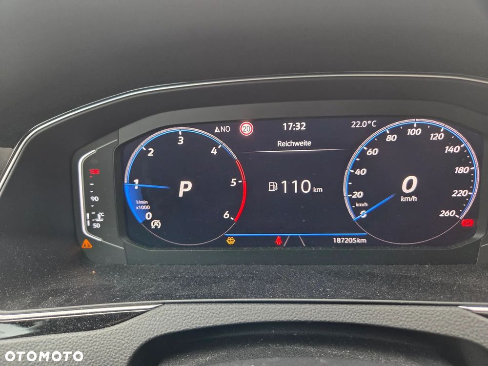 Volkswagen Passat 2.0 TDI SCR DSG Business - 10