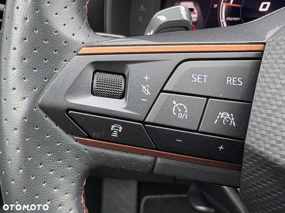 Cupra Formentor - 25