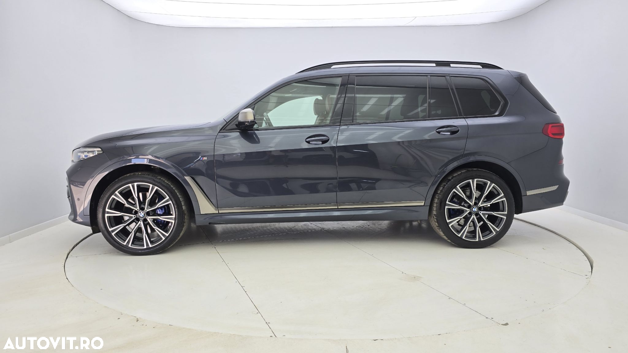 BMW X7 M50d - 9