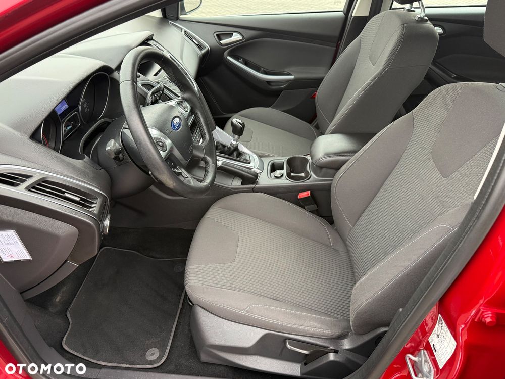 Ford Focus 1.6 TDCi DPF Titanium - 24