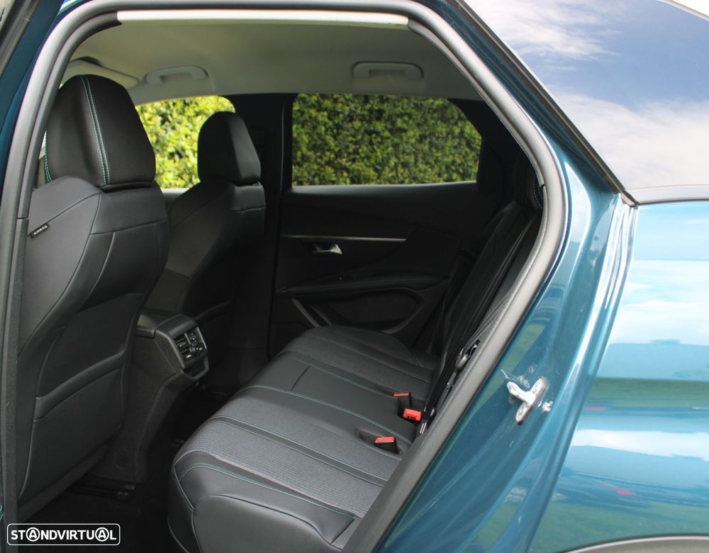 Peugeot 3008 1.6 Hybrid Allure e-EAT8 - 13