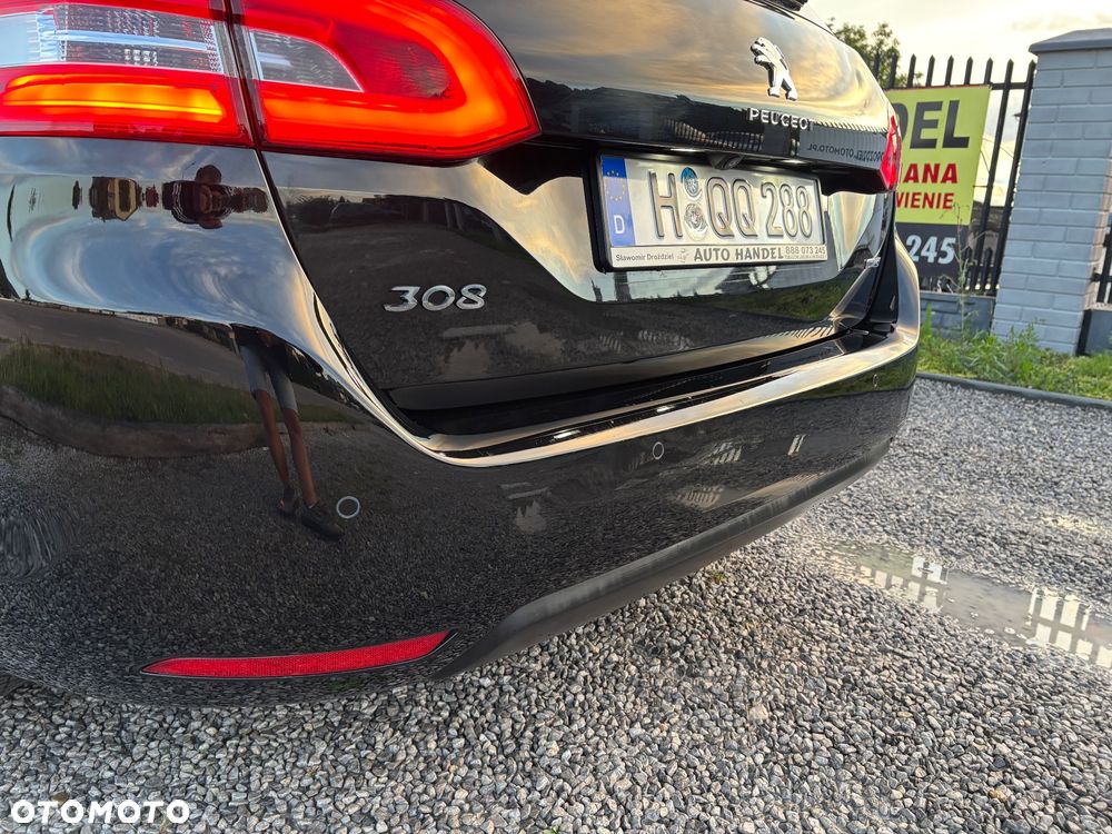 Peugeot 308 - 25