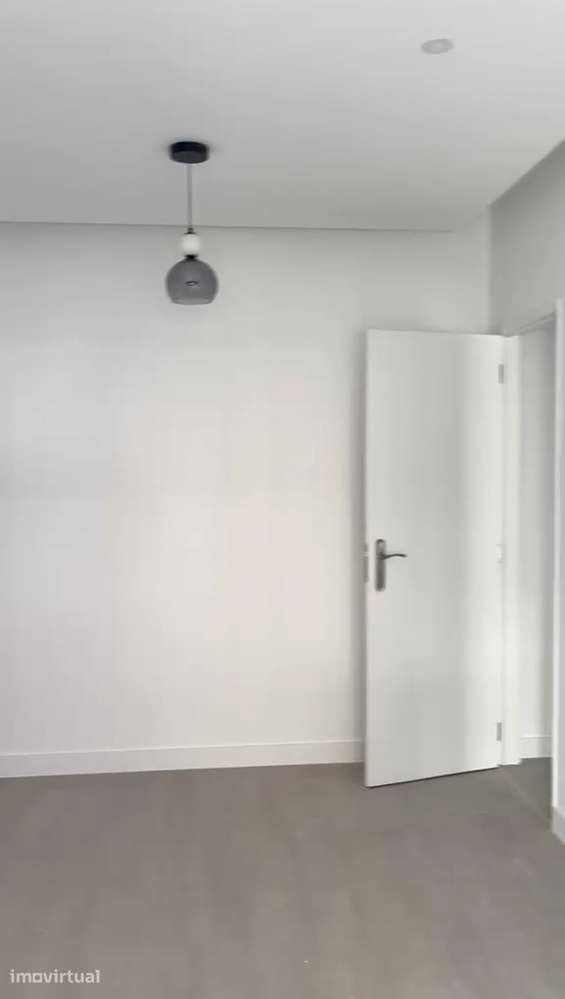 Venda de Apartamento T1 (2 assoalhadas) a Estrear, Apelação, Loures. - Grande imagem: 4/12