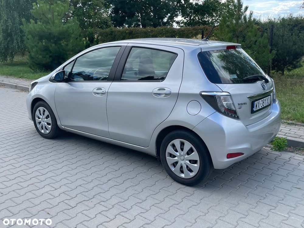 Toyota Yaris - 5