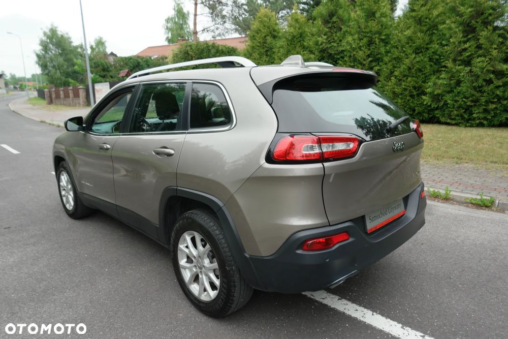 Jeep Cherokee 2.0 MJD 4x2 Longitude EU6 - 7