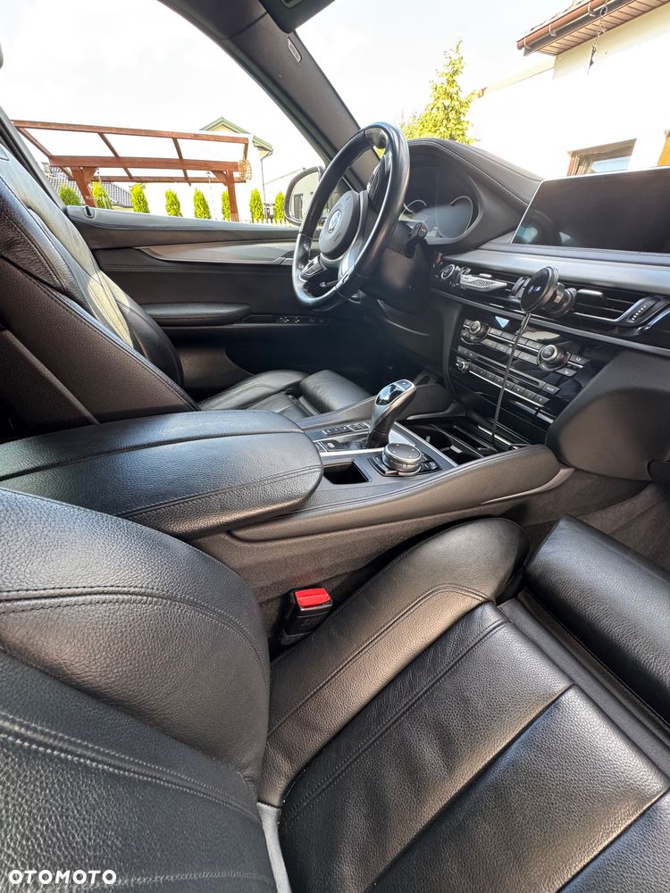BMW X6 xDrive30d - 10