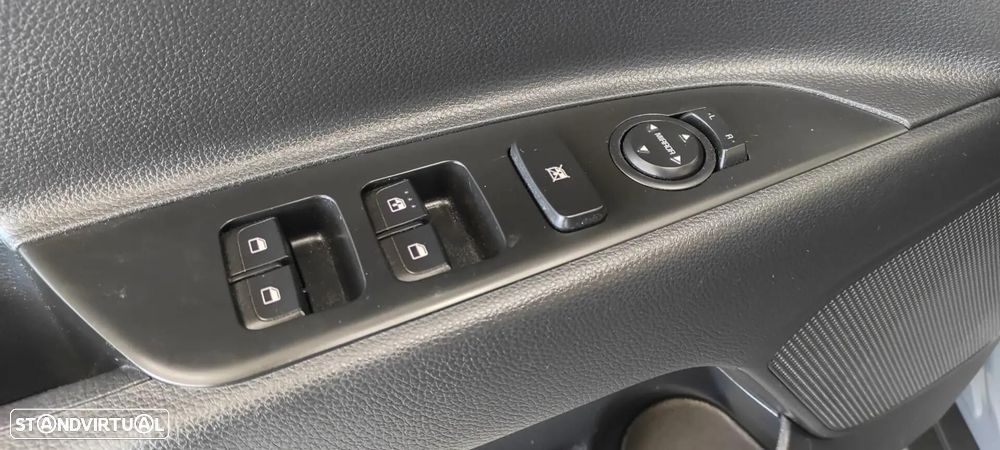 Kia Stonic 1.2 Dynamic - 28