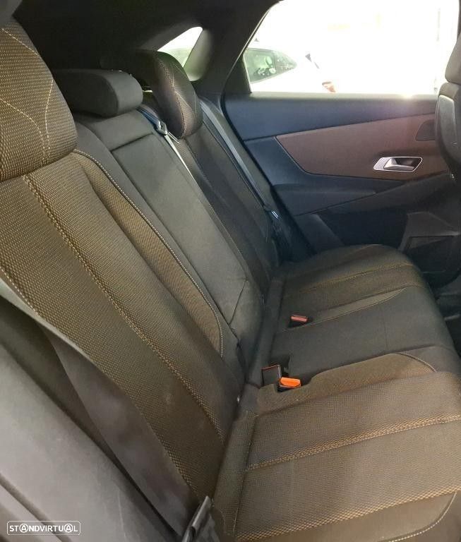 DS DS7 Crossback 1.6 THP Grand Chic EAT8 - 6