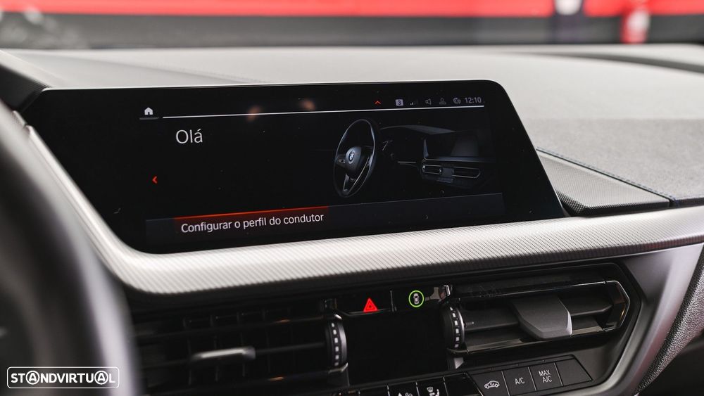 BMW 116 d Pack Desportivo M Auto - 39