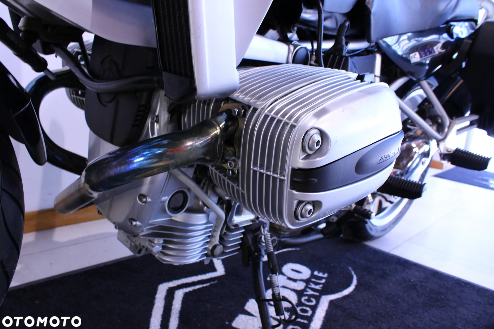 BMW R - 26