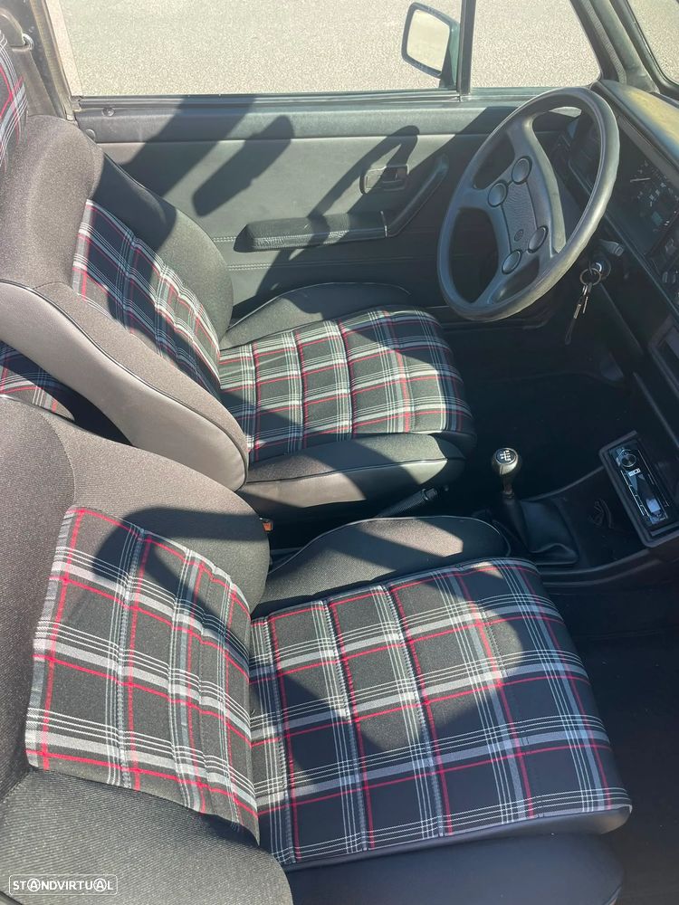 VW Golf 1.8 GTI - 11