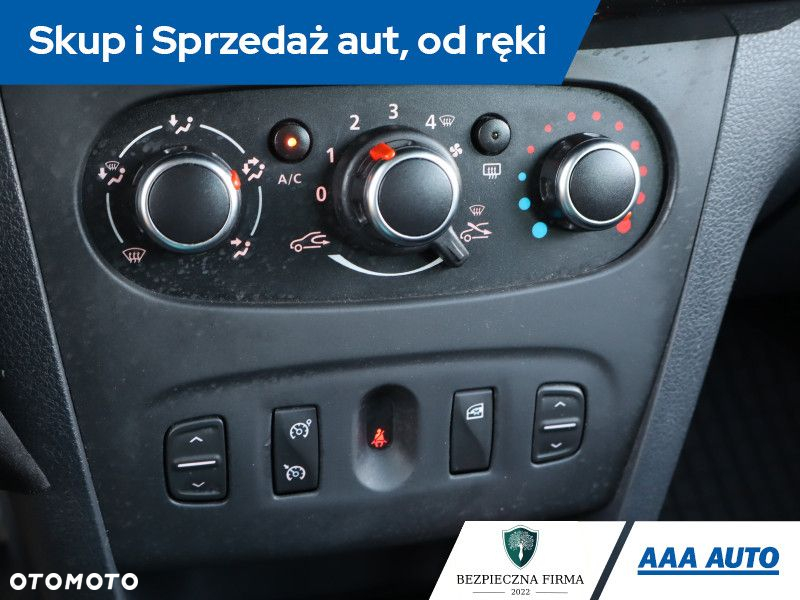 Dacia Sandero - 14