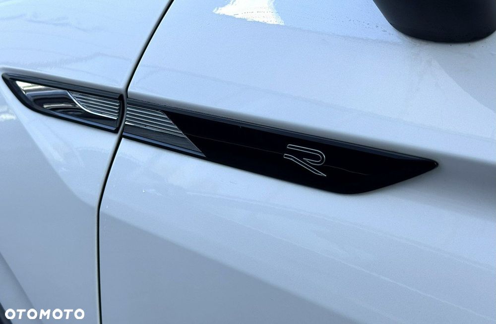 Volkswagen Tiguan - 10