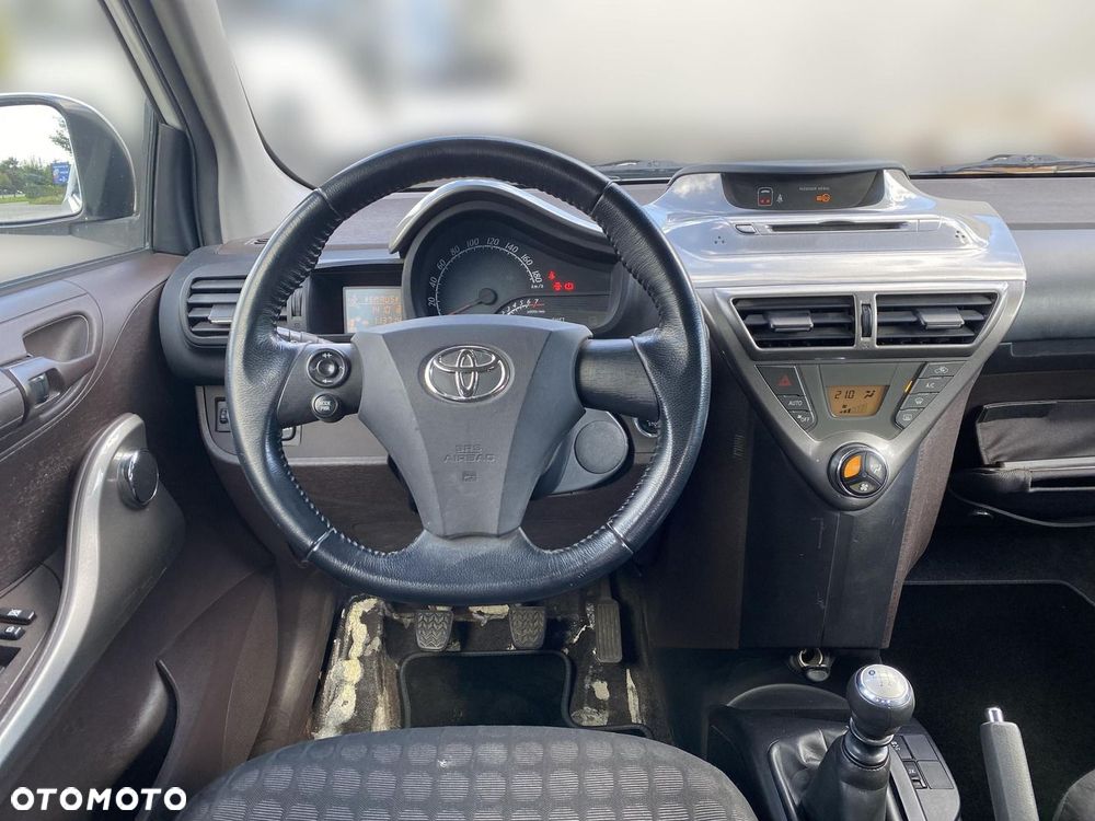 Toyota iQ 1.0 Luna - 14