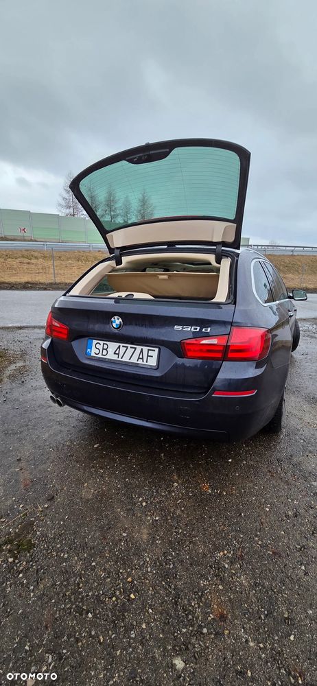 BMW Seria 5 530d xDrive Luxury Line - 17