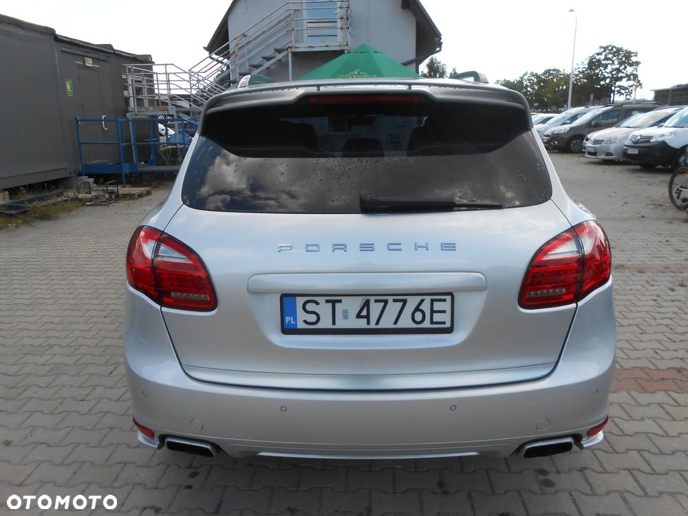Porsche Cayenne Diesel Platinum Edition - 6
