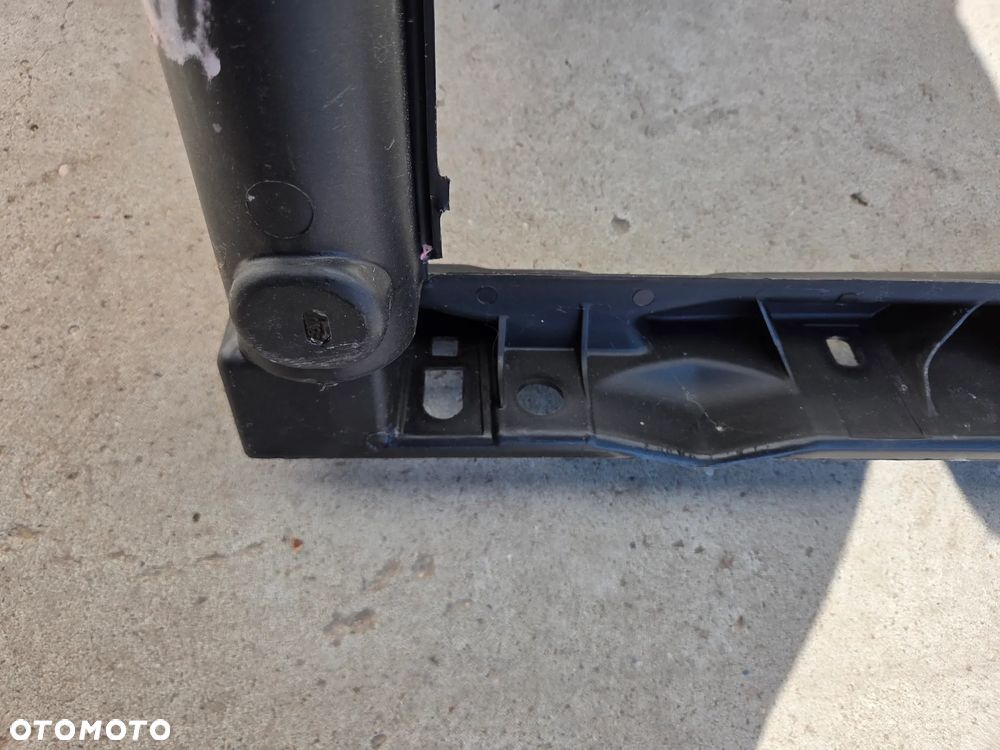 Pas przedni wzmocnienie Peugeot 208 2008 Citroen C3 III 1.2 B    9677952180 - 6