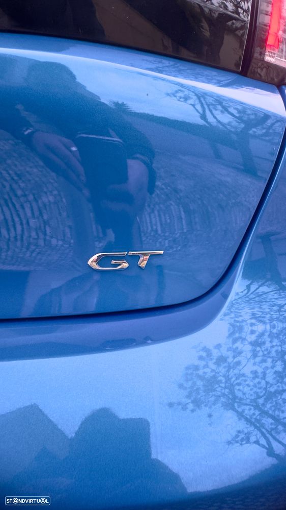 Peugeot e-208 GT - 10