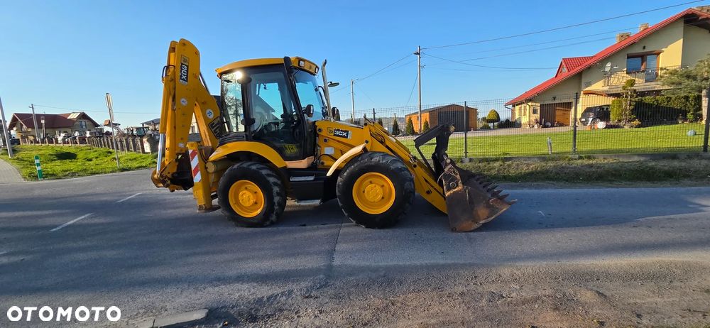 JCB SUPER 3CX - 1
