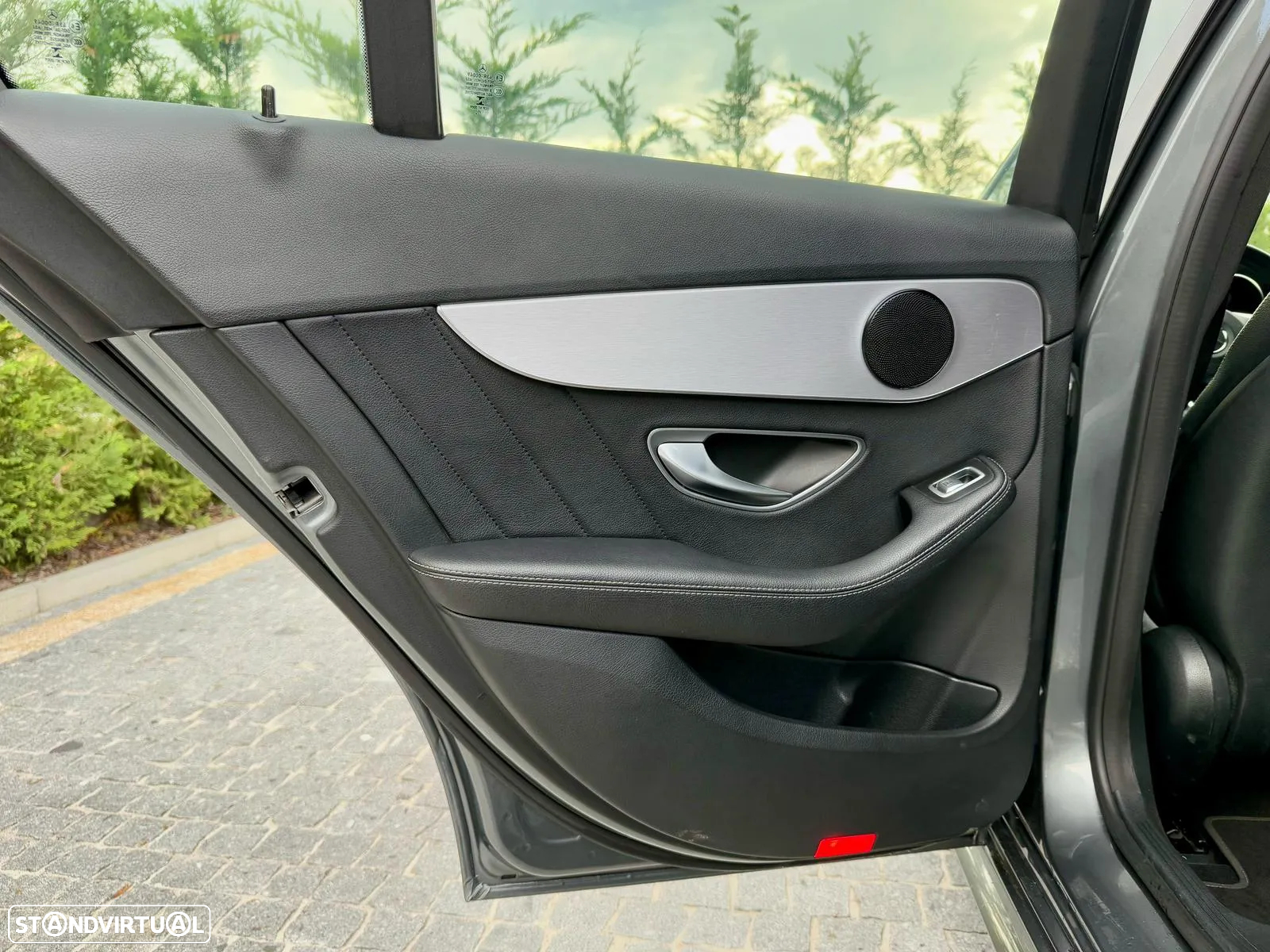 Mercedes-Benz C 220 d Station 9G-TRONIC AMG Line - 25