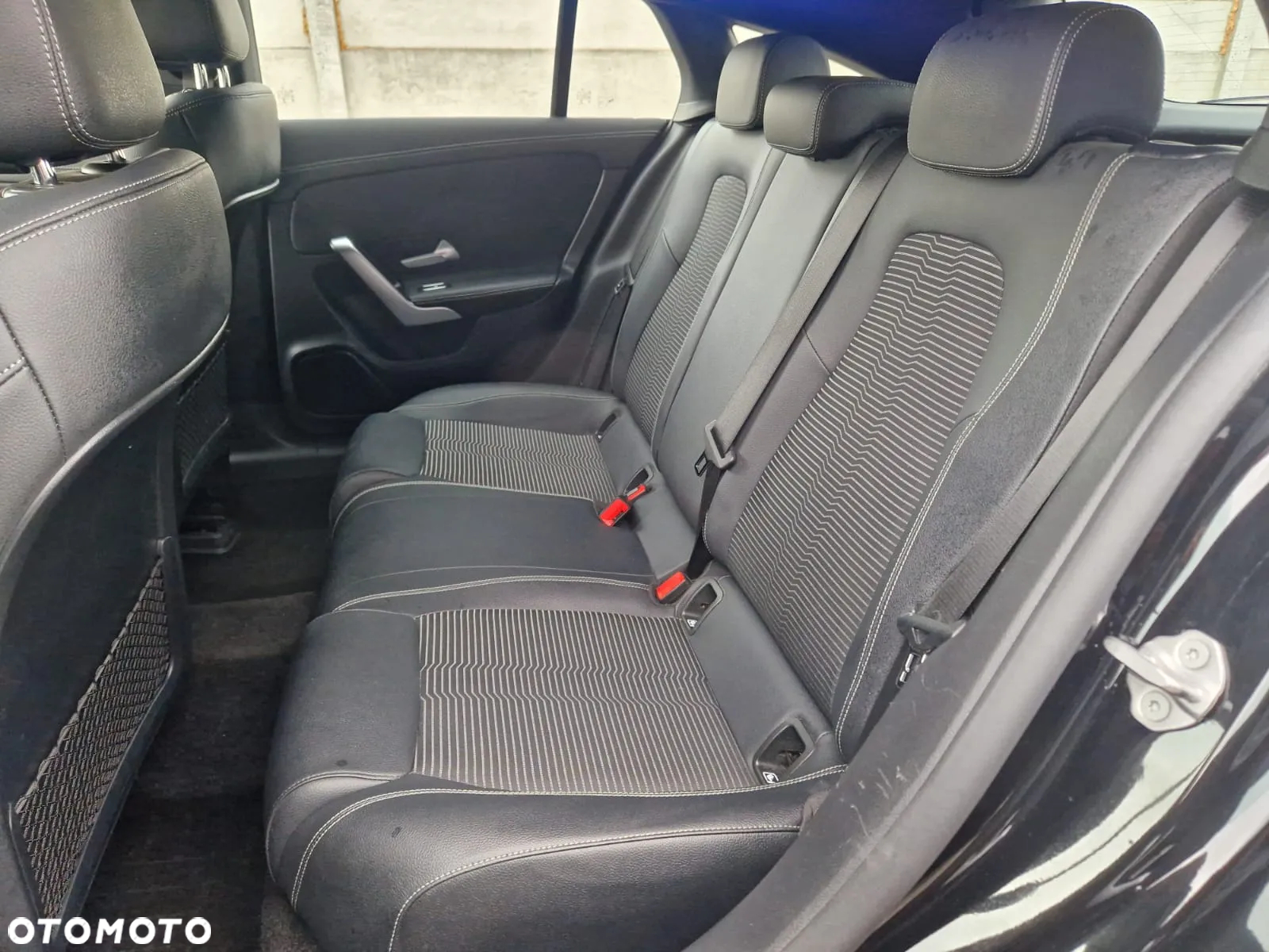 Mercedes-Benz CLA 180 d Shooting Brake Progressive - 9