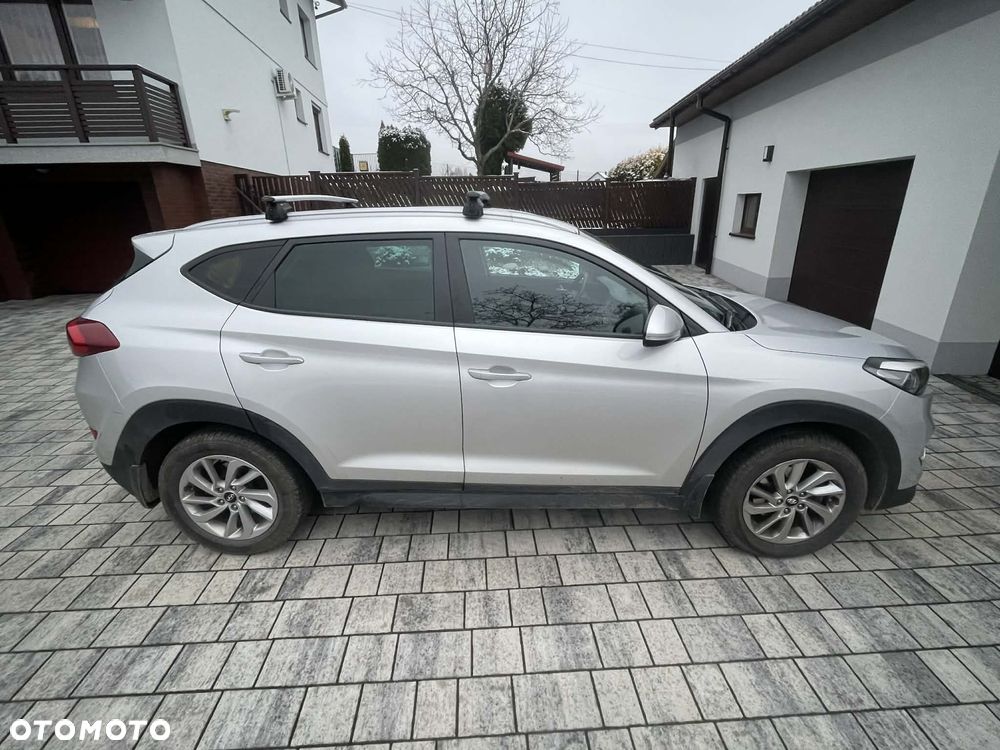 Hyundai Tucson 1.6 GDI BlueDrive Comfort 2WD - 18