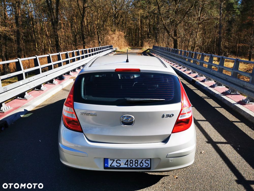 Hyundai i30 1.4 Base - 22