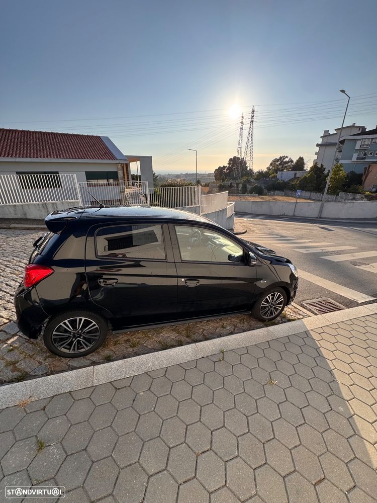 Mitsubishi Space Star 1.2 Intense CVT — fotografia 8