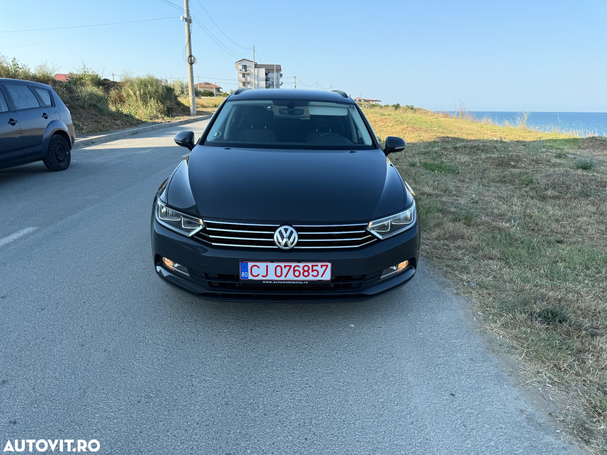 Volkswagen Passat Variant 2.0 TDI (BlueMotion Technology) Highline - 6