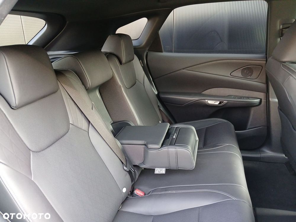 Lexus RX 450h+ Prestige - 28