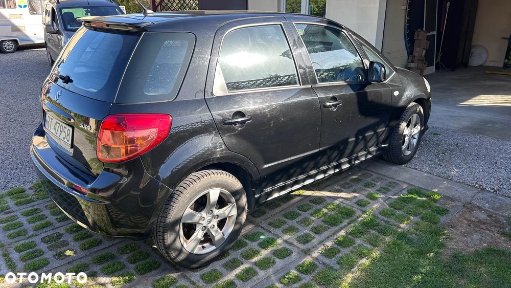 Suzuki SX4 1.6 Comfort - 2
