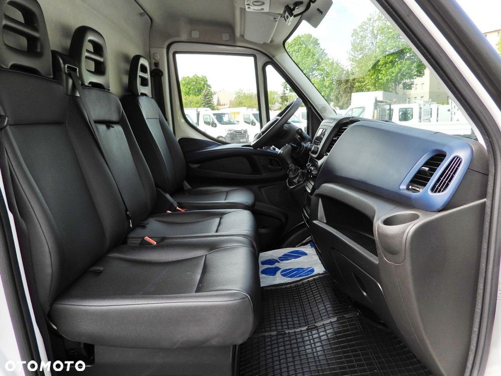 Iveco DAILY 35S14 FURGON CHŁODNIA -10*C ZASILANIE 230V TEMPOMAT AUTOMAT HI-MATIC KLIMATYZACJA  140KM - 39