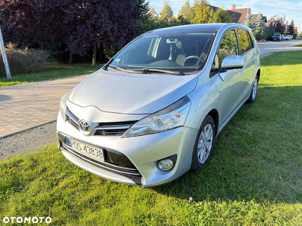 Toyota Verso 2.0 D-4D Sol plus - 13
