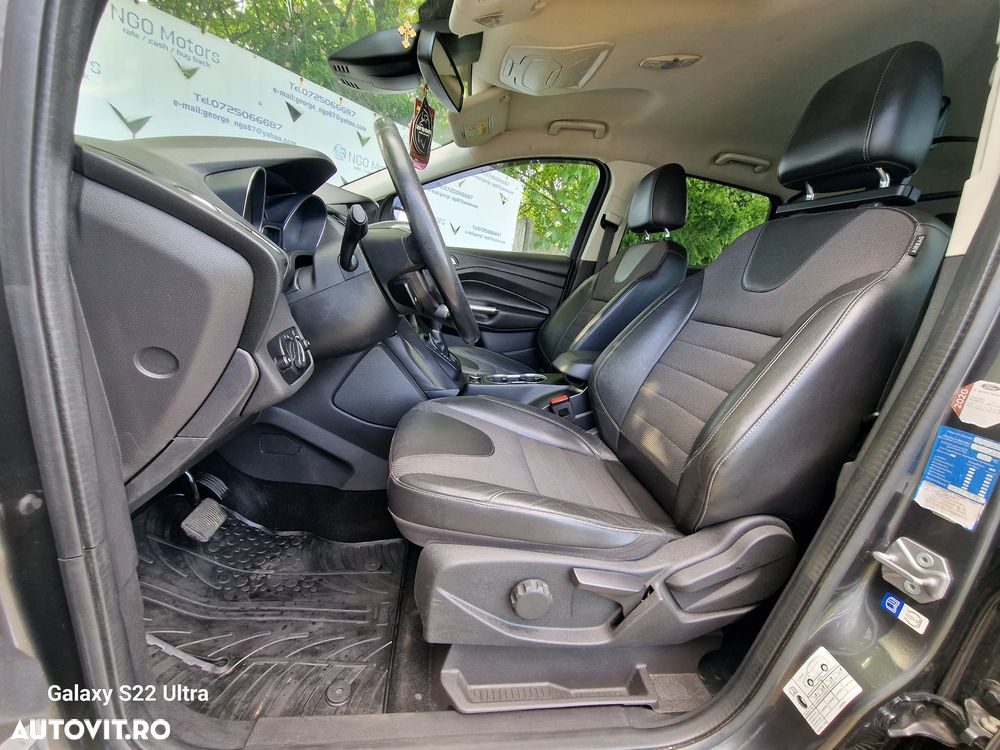 Ford Kuga 2.0 TDCi 4x4 Aut. ST-Line - 17
