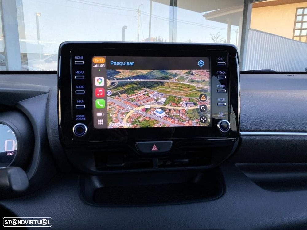 Toyota Yaris 1.5 HSD Exclusive - 24