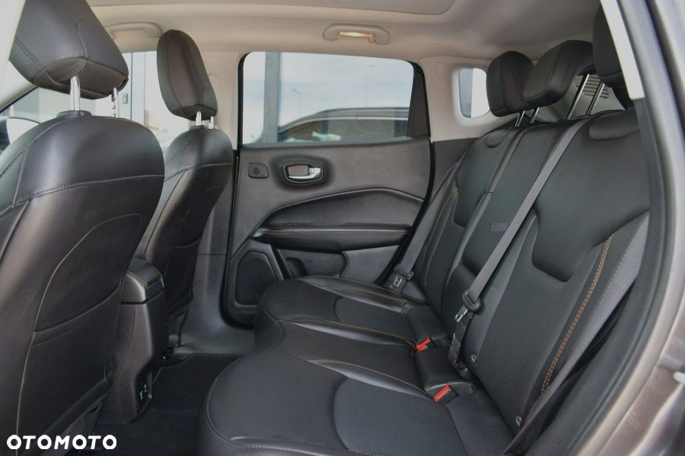 Jeep Compass 1.4 MultiAir Limited - 13