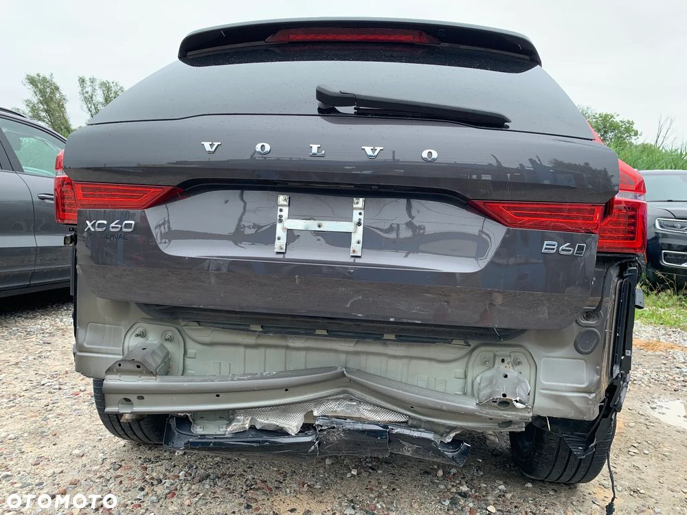 Volvo XC 60 B6 B AWD Geartronic Inscription - 6