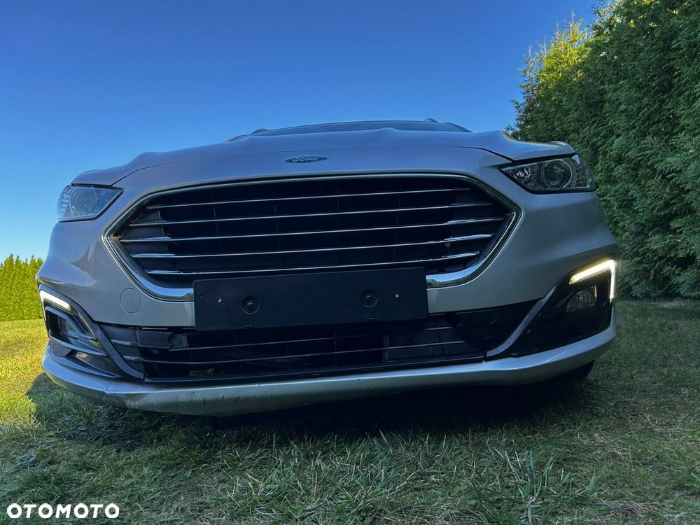 Ford Mondeo - 28