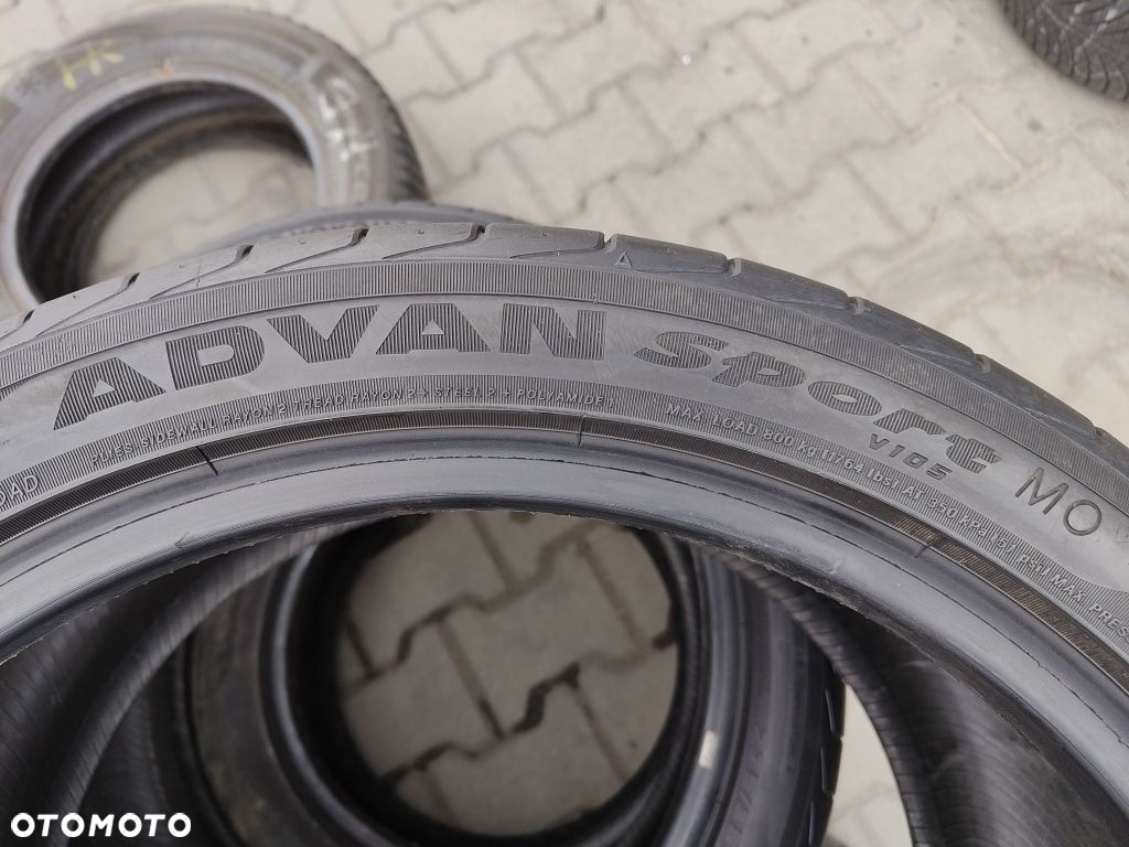 275/35/19 Yokohama Advan Sport V105 - 6