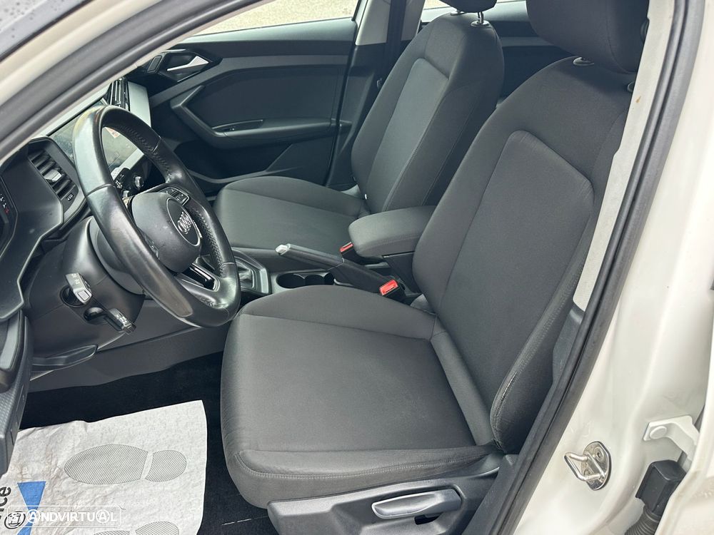 Audi A1 Sportback 30 TFSI Advanced S tronic - 13