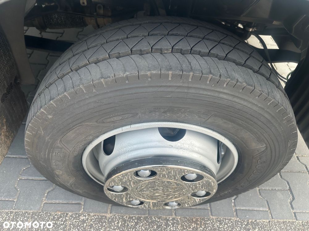 MAN TGL 12.190  Chłodnia + Winda 2020 r. - 18