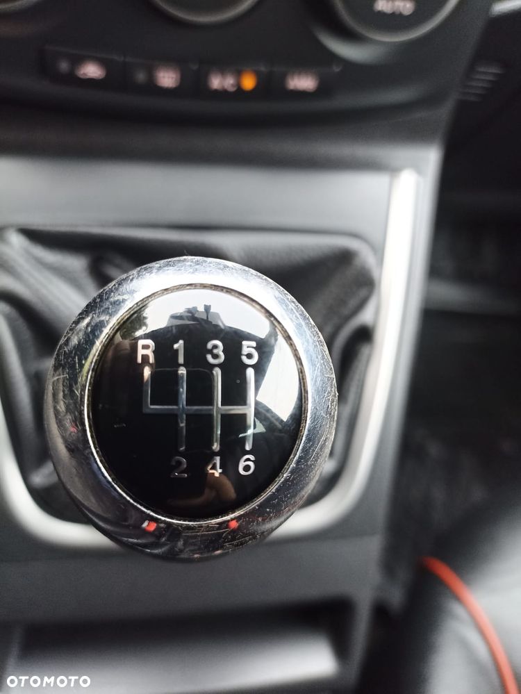 Mazda 5 - 25