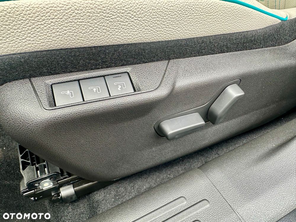 Fiat 600 1.2 Turbo Hybrid La Prima eDCT - 36