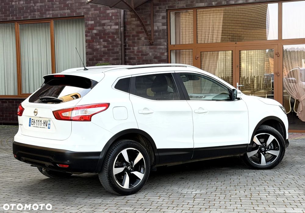 Nissan Qashqai 1.2 DIG-T Tekna EU6 - 9